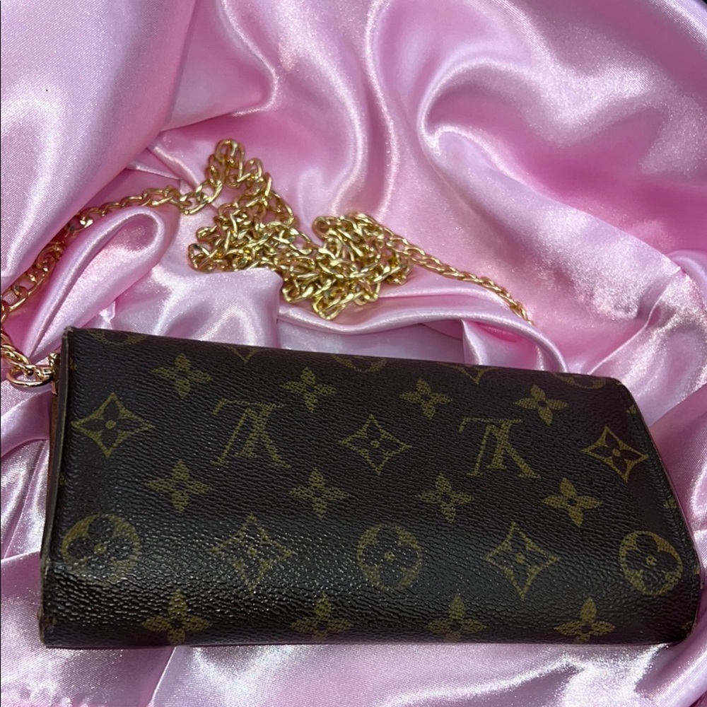 AUTHENTIC✨Louis Vuitton Brown and Gold Monogram Wallet / Clutch - Picture 5 of 15